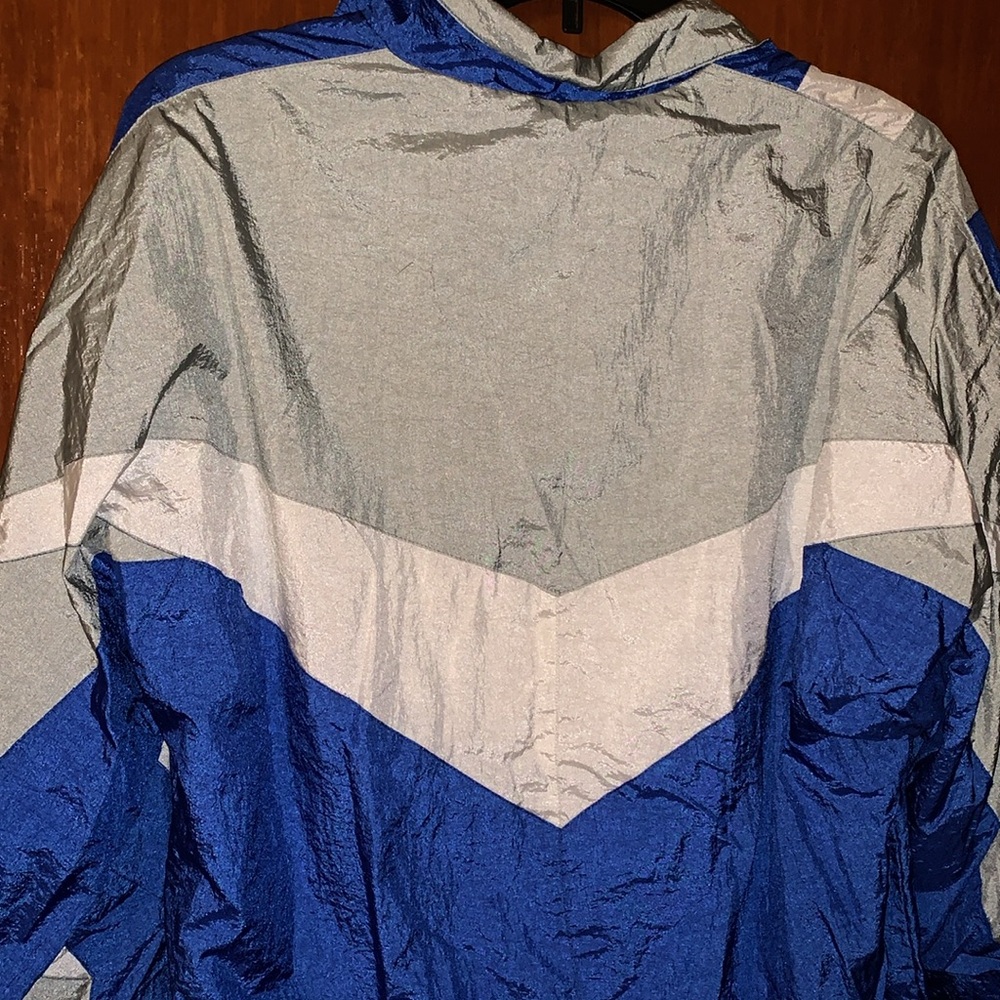 Pro Celebrity Jacket - Picture 5 of 6